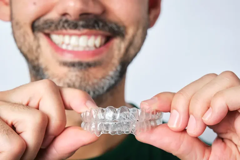 Crafting Confidence: The Personal Impact of Invisalign on Your Smile