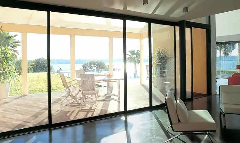 Luxury Shades: Expert Window Tinting Services